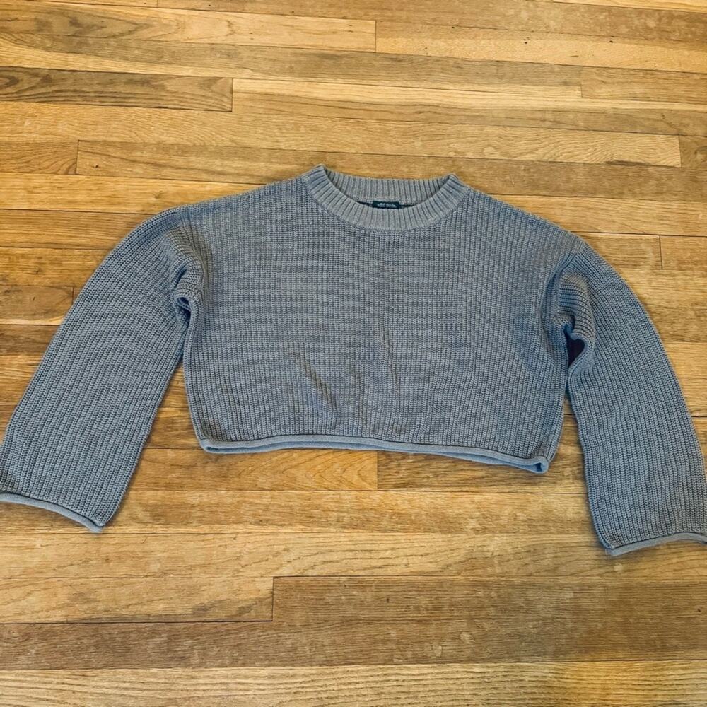 Wild Fable gray long sleeve crewneck cropped knit sweater top juniors sz L
 b59